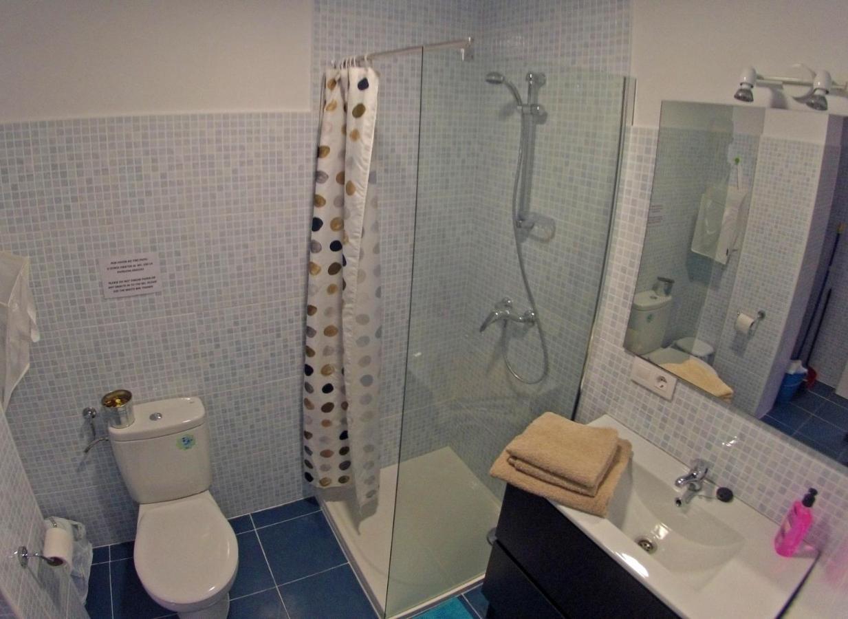 Centro + Wifi+ 2 Camas De Matrimonio +Playa Leilighet Cádiz Eksteriør bilde