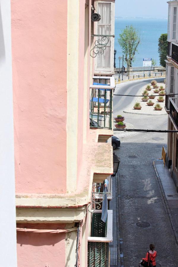Centro + Wifi+ 2 Camas De Matrimonio +Playa Leilighet Cádiz Eksteriør bilde